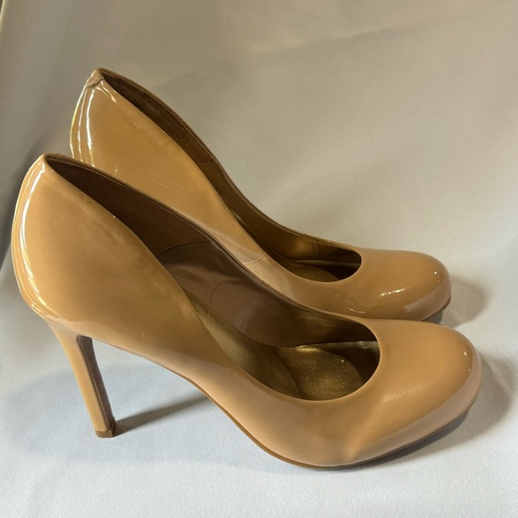 Jessica Simpson Women's Calie Round Toe Classic Heels Pumps Shoes Size 9 1/2 - Picture 3 of 9